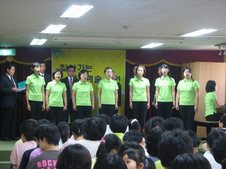 img_7065_copy1.jpg